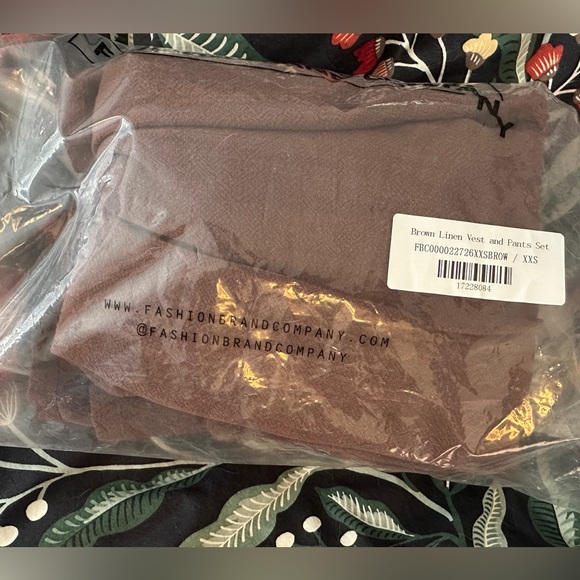 XXS Fashion Brand Company Brown Linen Vest & Pants Set - Picture 3 of 3